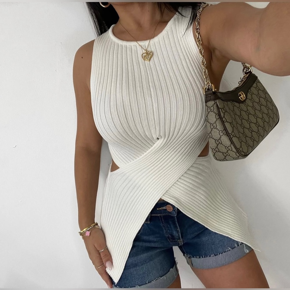 Off-White Ribbed Twist Halter Top